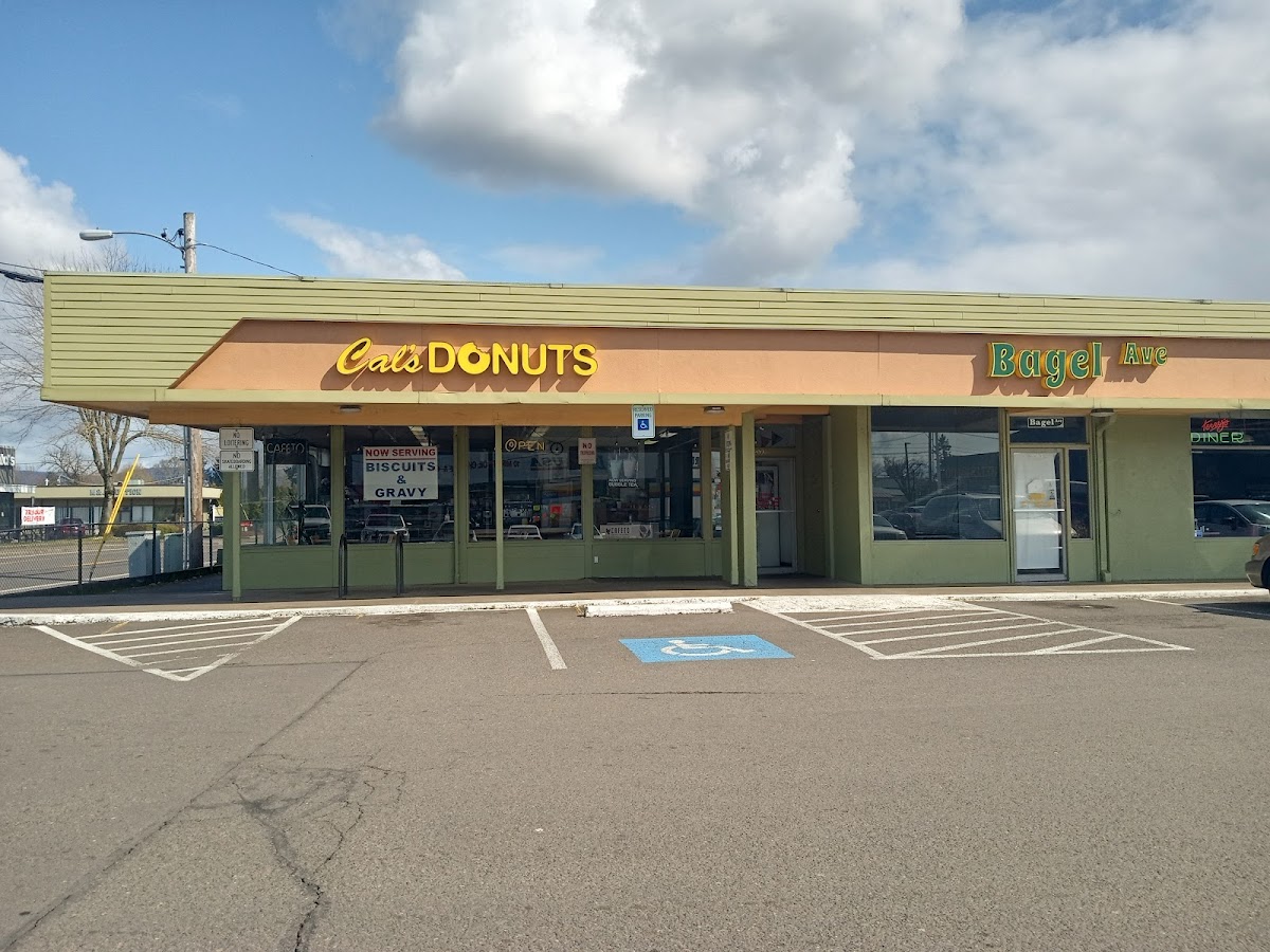 Cal's Donuts and Pastry